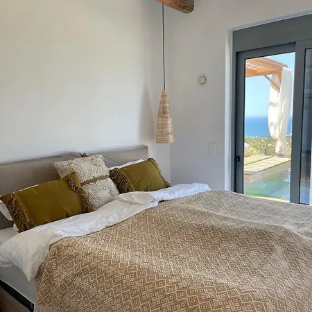 Villa Eirini - Peace And Tranquility - A Hideaway *