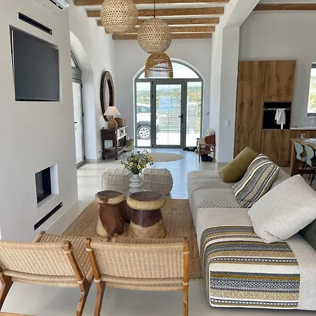 Eirini - Peace And Tranquility - A Hideaway Anogia (Rethymno)
